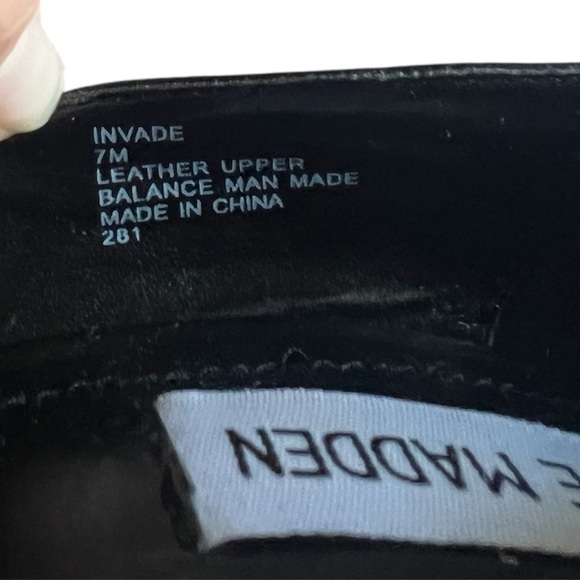 Steve Madden Black Heels with Gold Stiletto - Picture 7 of 16